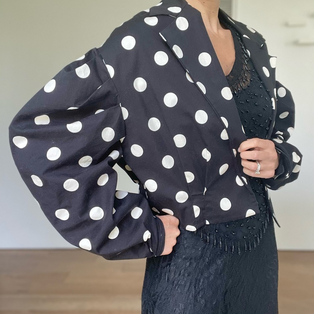 Short Jacket - Picture 4 of 6